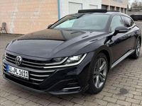 Gebraucht VW Arteon Pro 200 PS (147 kW) 2021 Deep black Kombi