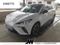 Gebraucht MG MG4 EV Luxury 150 kW (204 PS) 2023 Weiß Kleinwagen
