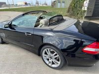 Gebraucht Mercedes SL350 272 PS (200 kW) 2008 Schwarz Cabrio
