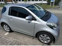 Gebraucht Toyota iQ 68 PS (50 kW) 2009 Silber Kleinwagen