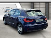 Gebraucht Audi A1 Sportback Basis 95 PS (69 kW) 2023 Blau Kleinwagen