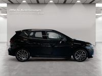 Gebraucht BMW 223 Active Tourer M Sport 197 PS (144 kW) 2024 Schwarz Van / Kleinbus