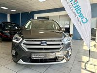 Gebraucht Ford Kuga Titanium 150 PS (110 kW) 2018 Grau SUV