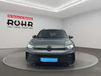 Gebraucht VW Tiguan R-line 265 PS (194 kW) 2025 Cipressinogrün metallic SUV