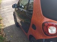 Gebraucht Smart ForTwo Cabrio 90 PS (66 kW) 2019 Schwarz Cabrio