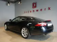 Używany Jaguar XK 298 KM (219 kW) 2007 Czarny Coupe