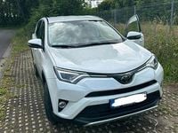 Gebraucht Toyota RAV4 142 PS (104 kW) 2016 Weiß SUV