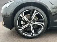 Gebraucht Volvo V60 Ultra 455 PS (334 kW) 2025 Onyx schwarz Kombi