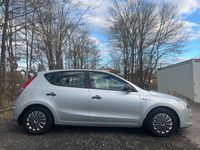 gebraucht Hyundai i30 1.4 blue Klima PDC 1.Hand