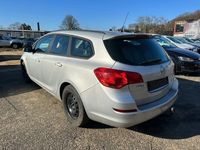 gebraucht Opel Astra Sports Tourer Edition Motorproblem