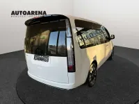 Gebraucht Hyundai Staria 224 PS (164 kW) 2025 Creamy white / sol Van / Kleinbus