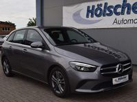 Gebraucht Mercedes B180 136 PS (100 kW) 2019 Mountaingrau Van / Kleinbus
