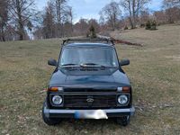 Gebraucht Lada niva 81 PS (59 kW) 2011 Schwarz SUV