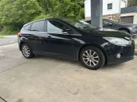 Gebraucht Ford Focus 140 PS (102 kW) 2012 Schwarz Limousine