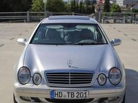 Gebraucht Mercedes CLK230 Elegance 197 PS (144 kW) 2002 Silber Coupé