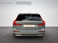 Gebraucht Volvo V60 CC Plus 197 PS (144 kW) 2023 Thunder grey / Kombi