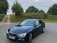 gebraucht BMW 320 i F30 Facelift 184ps Automatik blau - TÜV bis 2/2026