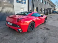 Gebraucht Ferrari California 460 PS (338 kW) 2010 Rot Cabrio