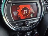 Gebraucht Mini Cooper D 116 PS (85 kW) 2019 Grau Kleinwagen