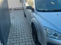 Gebraucht Ford Focus 101 PS (74 kW) 2005 Silber Kombi