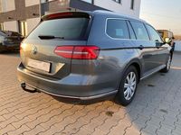 Gebraucht VW Passat Highline 150 PS (110 kW) 2015 Grau Kombi