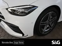Gebraucht Mercedes C180 AMG 170 PS (125 kW) 2025 Unilack polarweiß Limousine