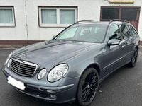 Gebraucht Mercedes E200 163 PS (119 kW) 2006 Grau Kombi