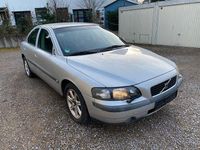 Gebraucht Volvo S60 140 PS (102 kW) 2001 Silber Limousine