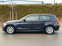 Gebraucht BMW 116 122 PS (89 kW) 2011 Schwarz Kleinwagen