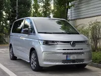 Gebraucht VW Multivan 218 PS (160 kW) 2022 Silber Van / Kleinbus