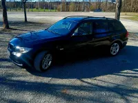 Gebraucht BMW 320 177 PS (130 kW) 2008 Schwarz Kombi