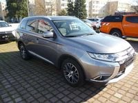 Gebraucht Mitsubishi Outlander 150 PS (110 kW) 2017 Platinumgrau SUV