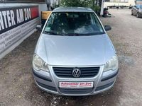 Gebraucht VW Polo Trendline 54 PS (39 kW) 2005 Reflexsilber metallic Kleinwagen