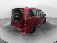 Gebraucht Mercedes V300 Exclusive 237 PS (174 kW) 2024 Hyazinthrot Van / Kleinbus