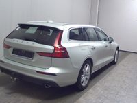 gebraucht Volvo V60 D4 Momentum Navi LED Pano HuD Sound StHzg