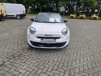 Neu Fiat 600 Street 101 PS (74 kW) 2026 Weiß SUV