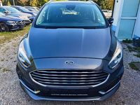 Gebraucht Ford S-MAX Titanium 150 PS (110 kW) 2020 Grau Van / Kleinbus