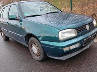 Gebraucht VW Golf III 75 PS (55 kW) 1997 Grün Kleinwagen