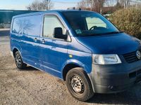 Second-hand VW Transporter 105 CP (77 kW) 2003 Albastru Van