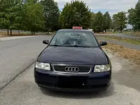 Gebraucht Audi A3 Ambiente 102 PS (75 kW) 2001 Blau Kleinwagen
