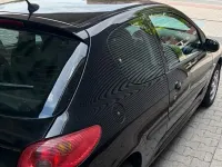 Gebraucht Peugeot 206 67 PS (49 kW) 2008 Schwarz Kleinwagen