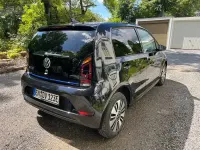 Gebraucht VW e-up! United 61 kW (83 PS) 2021 Schwarz Kleinwagen
