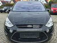 Używany Ford S-MAX Titanium 163 KM (119 kW) 2015 Czarny Minivan