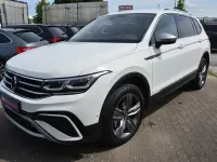 Gebraucht VW Tiguan Allspace Elegance 150 PS (110 kW) 2023 Pure white SUV