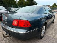 Second-hand VW Phaeton 224 CP (164 kW) 2006 Gri Berlinǎ