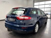 Gebraucht Ford Mondeo 120 PS (88 kW) 2016 Blau Kombi