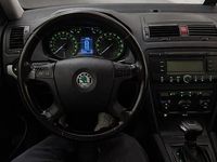 Używany Skoda Octavia 150 KM (110 kW) 2007 Szary Sedan/Limuzyna