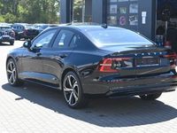 Gebraucht Volvo S60 Plus 197 PS (144 kW) 2024 Onyx black / metallic Limousine