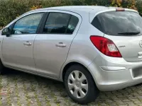Gebraucht Opel Corsa Selection 75 PS (55 kW) 2010 Silber Kleinwagen