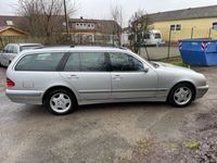 gebraucht Mercedes E200 KOMPRESSOR T CLASSIC Classic